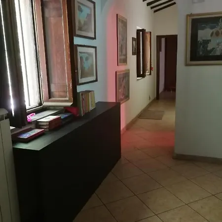 Il Fantabosco Alloggio In Campagna E Spazio Camper * Mugnano (Lazio)